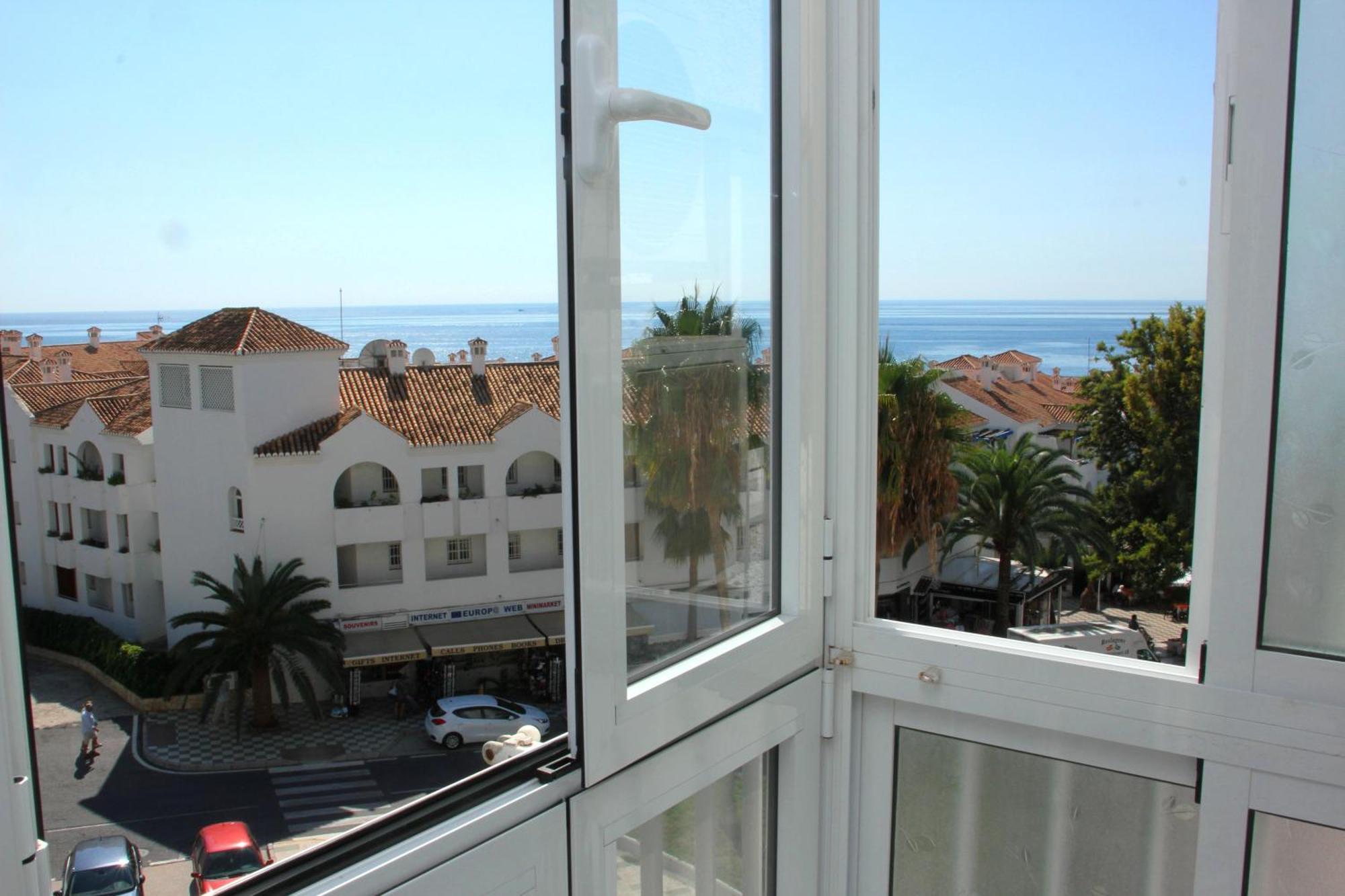 Apartament Gaviota Holidays Piscina Y Playa *