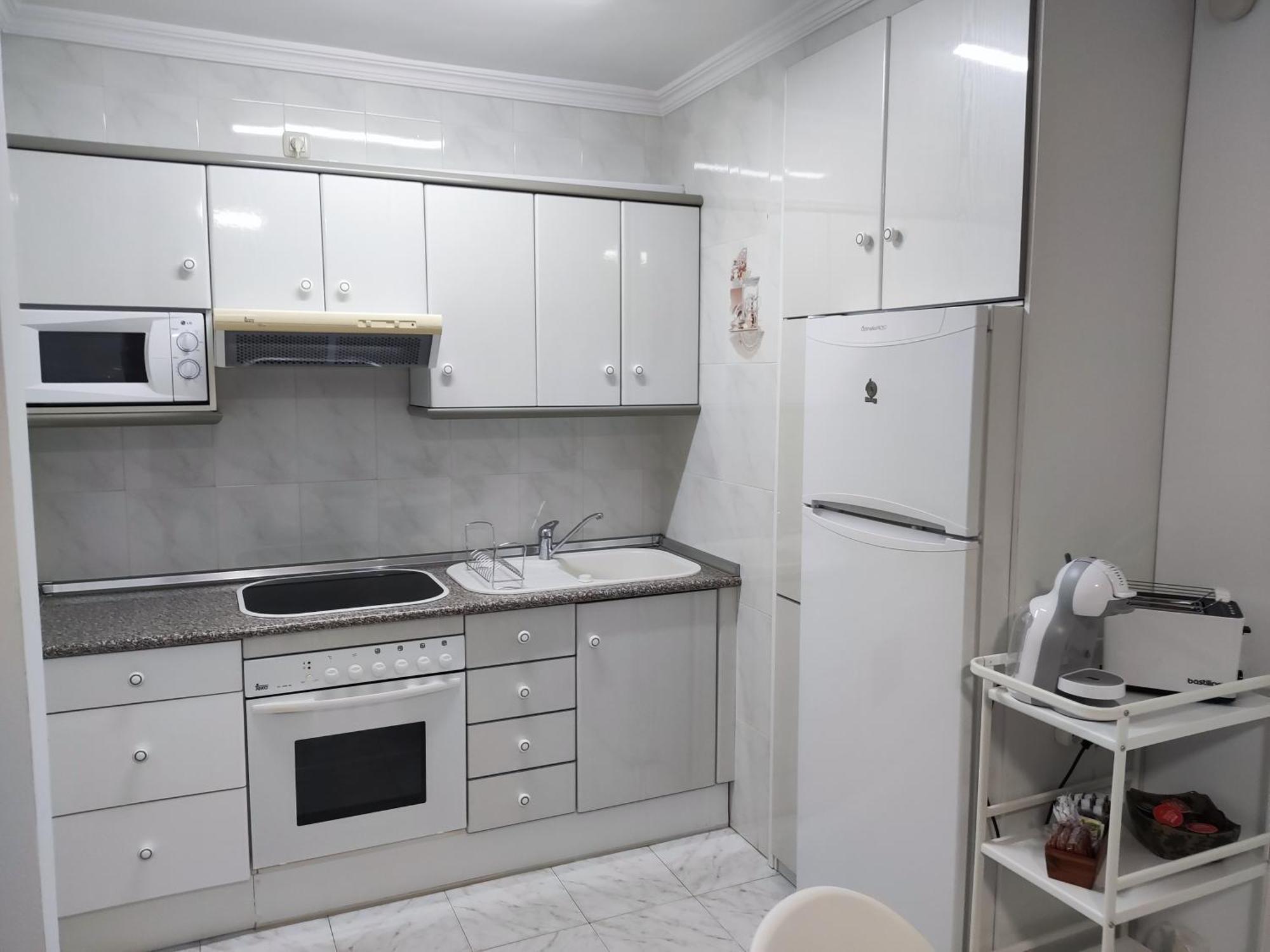 Apartament Gaviota Holidays Piscina Y Playa *